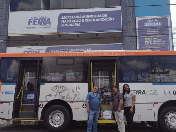 Solidariedade: empresa de ônibus São João entrega donativos a vítimas da chuva em Feira de Santana