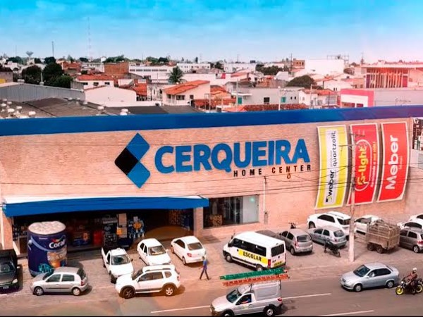 Cerqueira Gonçalves completa 100 anos de atividades em Feira e recebe homenagem da Câmara de Vereadores