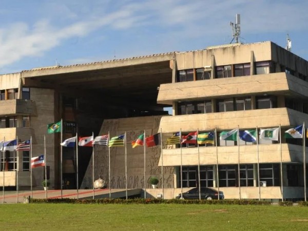 ALBA forma maioria para manter Binho Galinha preso