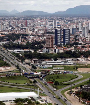 Feira de Santana tem maior crescimento no PIB baiano nos últimos 16 anos