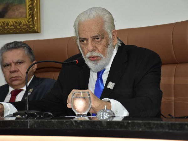 Morre Carlos Lima, comunicador e ativista cultural de Feira de Santana